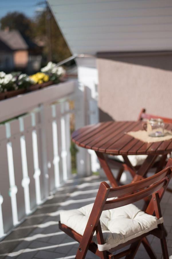 Nefelejcs Vendeghaz Hotell Toalmas Exteriör bild